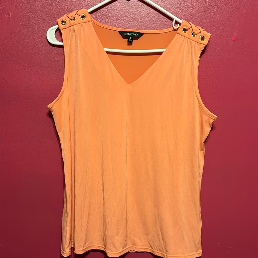 Women’s top